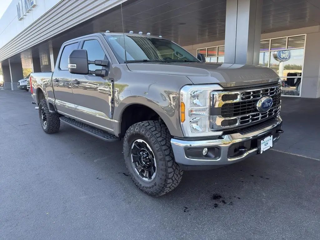 2026 Ford F-350 Lariat