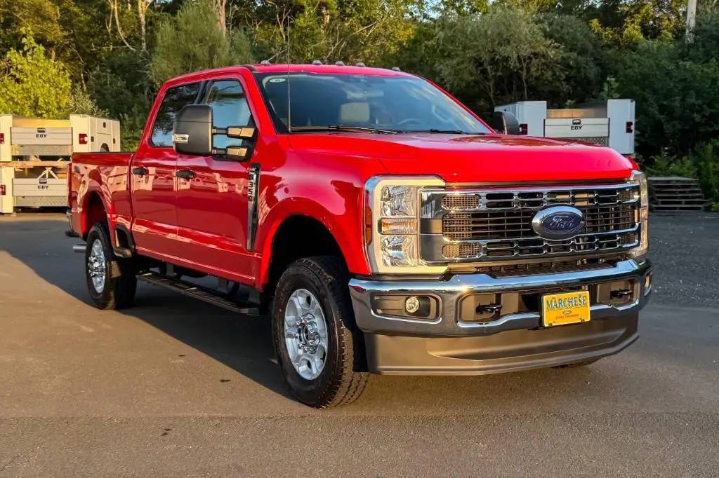 2026 Ford F-350 Lariat