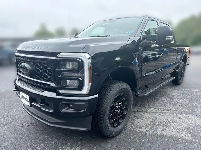 2026 Ford F-350 Lariat