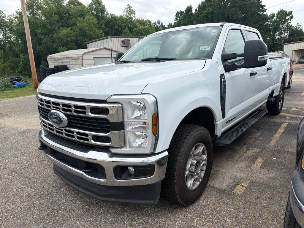 2025 Ford F-350 XLT