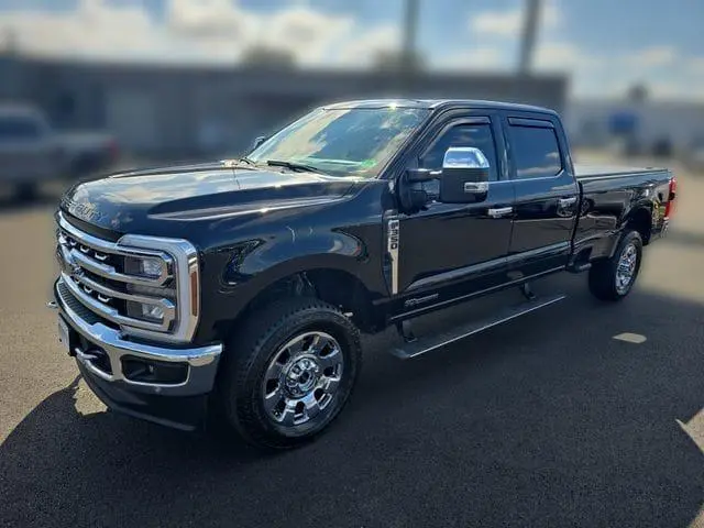 2024 Ford F-350 Super Duty Lariat