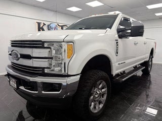 2017 Ford F-350 Super Duty Lariat