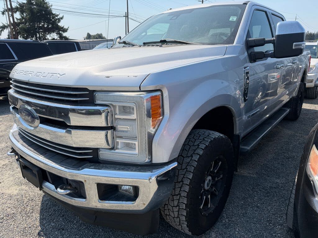2017 Ford F-350 Super Duty Lariat