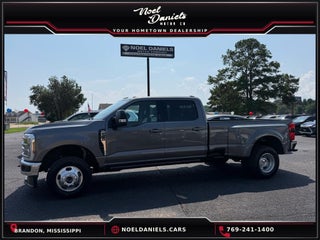 2024 Ford F-350 Super Duty Lariat