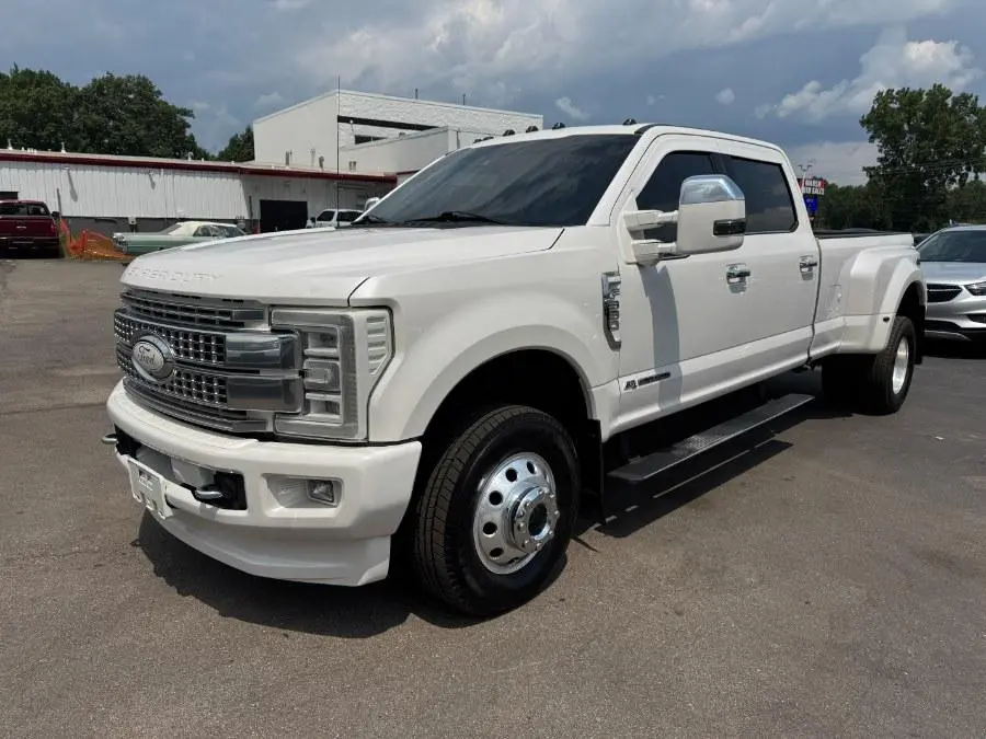 2017 Ford F-350 Super Duty Platinum