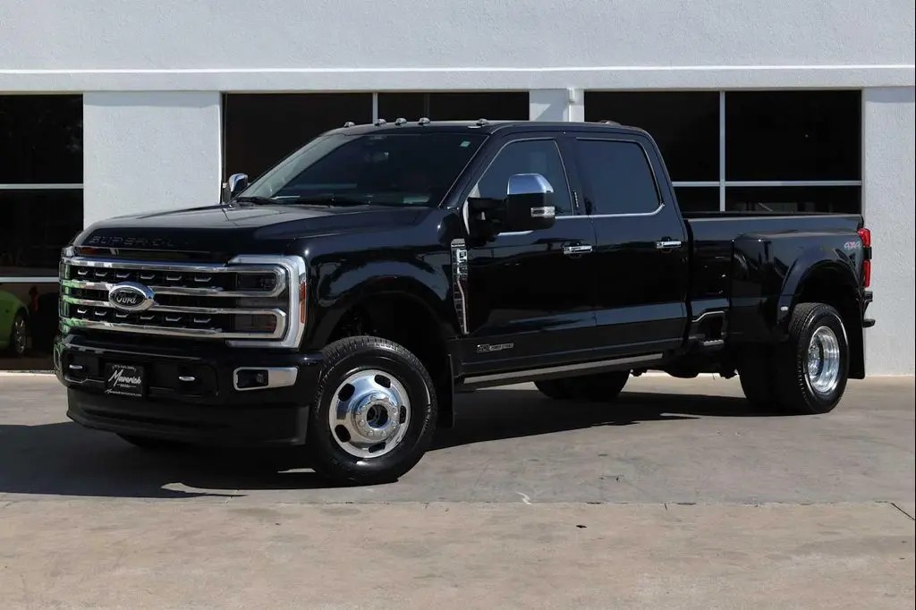 2024 Ford F-350 Super Duty Platinum