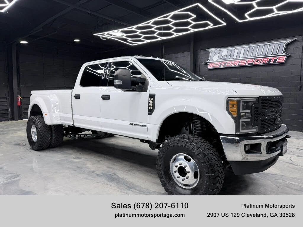 2017 Ford F-350 Super Duty XLT