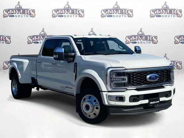 2026 Ford F-450 Super Duty Platinum