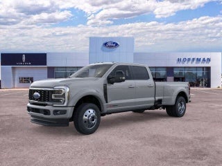 2026 Ford F-450 Super Duty Platinum