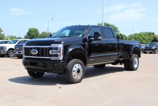 2026 Ford F-450 Super Duty Platinum