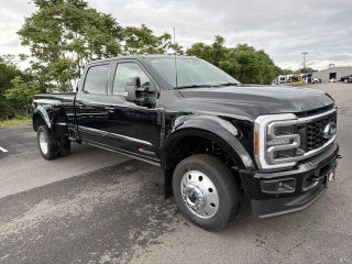 2026 Ford F-450 Super Duty Platinum