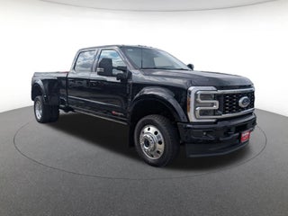 2026 Ford F-450 Super Duty Platinum
