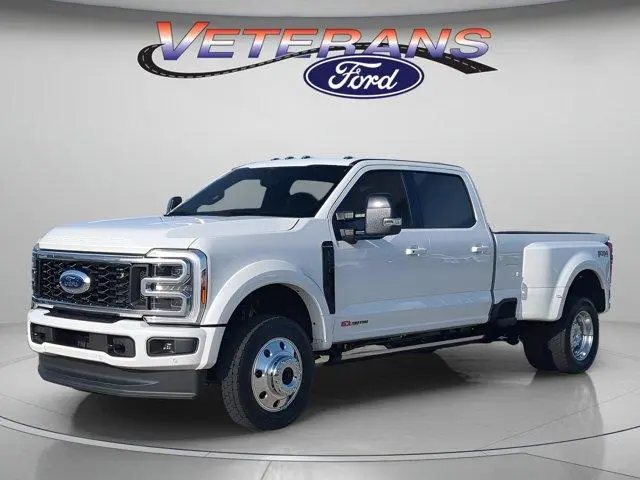 2026 Ford F-450 Super Duty Platinum