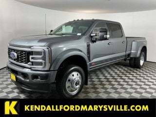 2026 Ford F-450 Super Duty Platinum