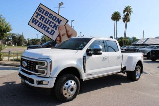 2026 Ford F-450 Super Duty Platinum