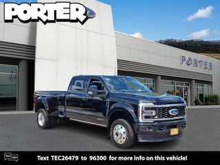 2026 Ford F-450 Super Duty Platinum