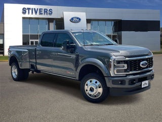 2026 Ford F-450 Super Duty Platinum