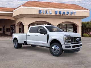2026 Ford F-450 Super Duty Platinum
