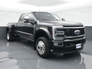2026 Ford F-450 Super Duty Platinum