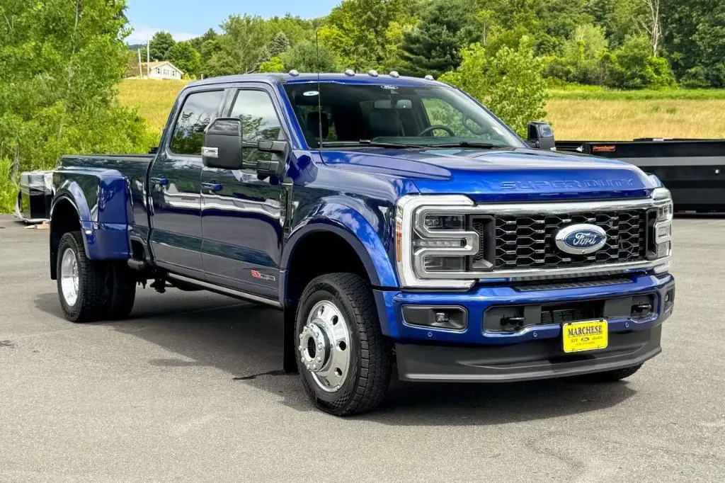 2026 Ford F-450 Super Duty Platinum