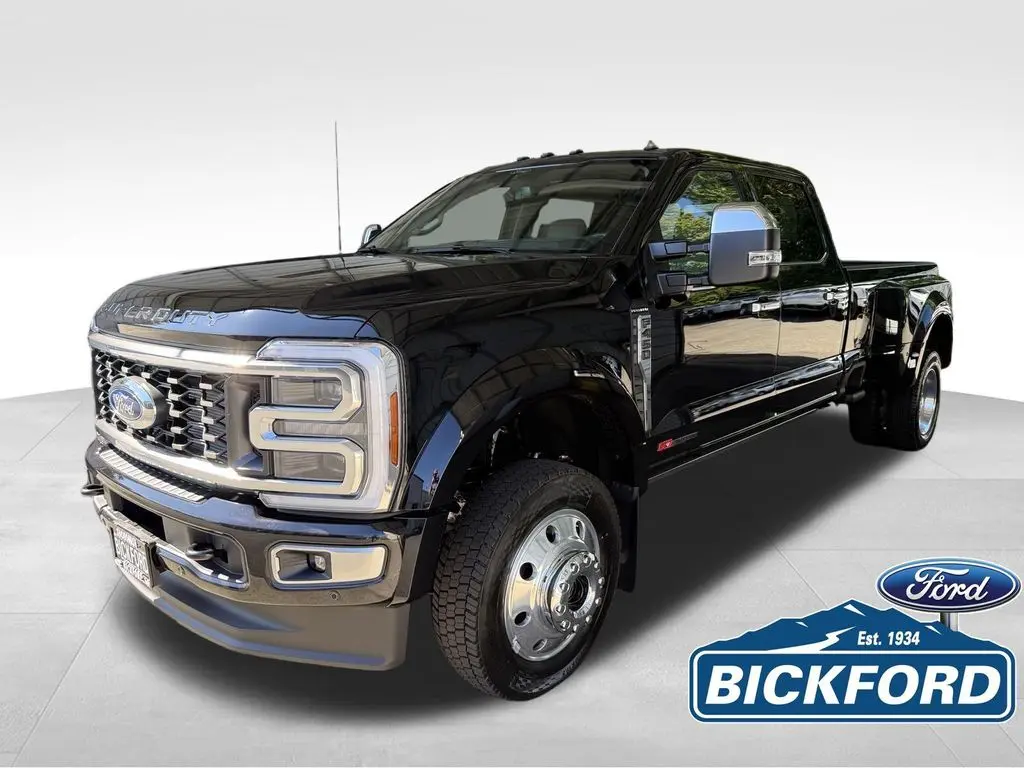 2026 Ford F-450 Super Duty Platinum