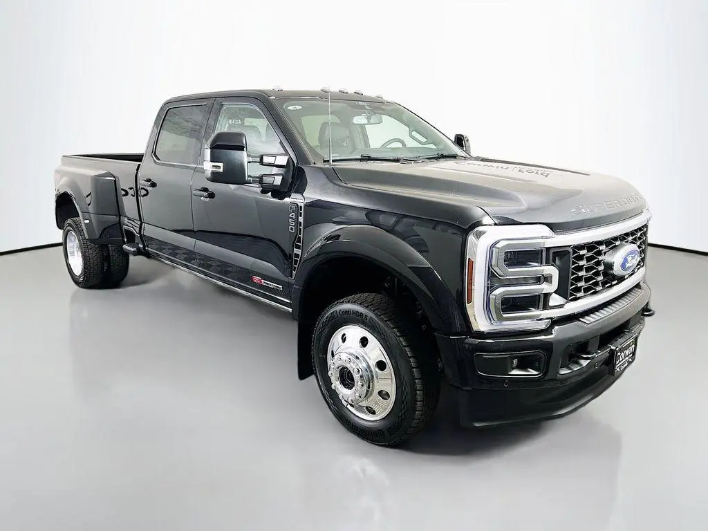 2026 Ford F-450 Super Duty Platinum
