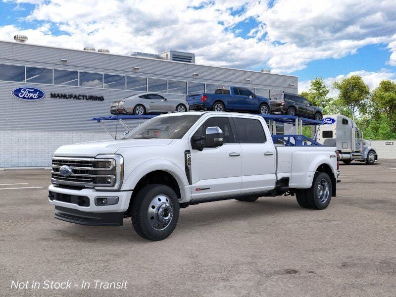 2026 Ford F-450 Super Duty Platinum