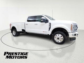 2026 Ford F-450 Super Duty Platinum