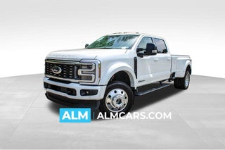 2025 Ford F-450 Super Duty Platinum