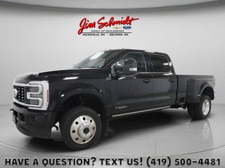 2025 Ford F-450 Super Duty Platinum