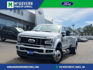2025 Ford F-450 Super Duty Platinum