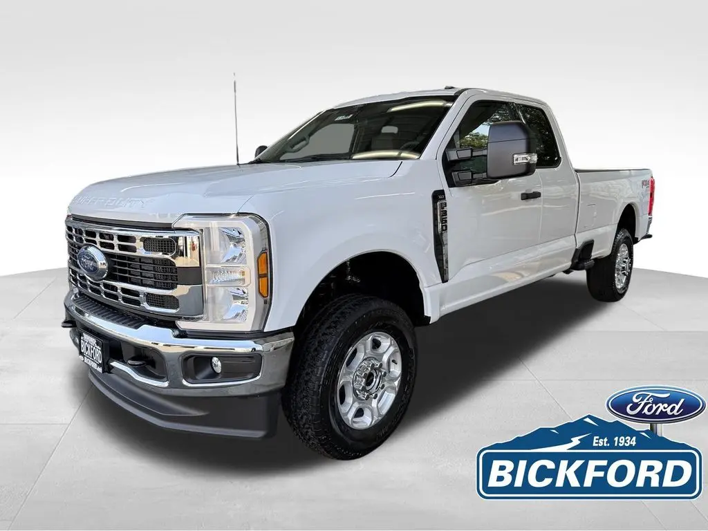 2026 Ford F-350 XLT