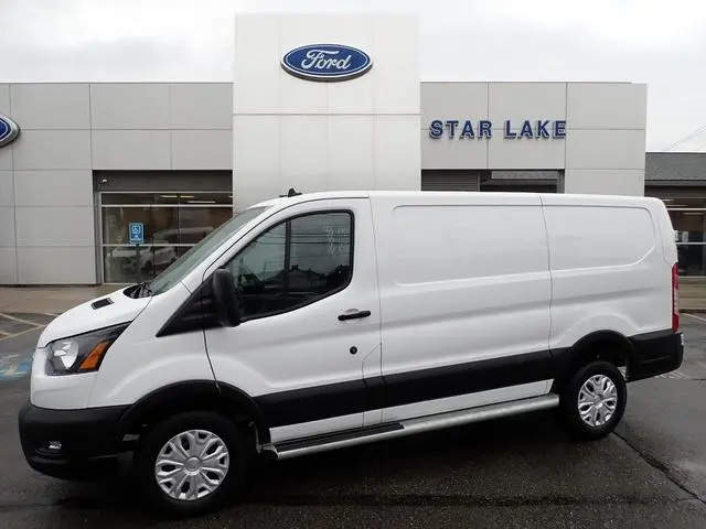 2025 Ford Transit-250 Low Roof