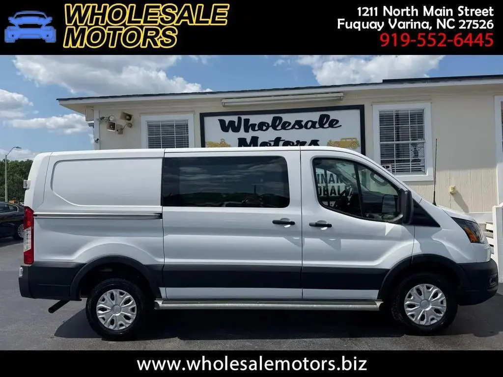 2025 Ford Transit-250 Low Roof