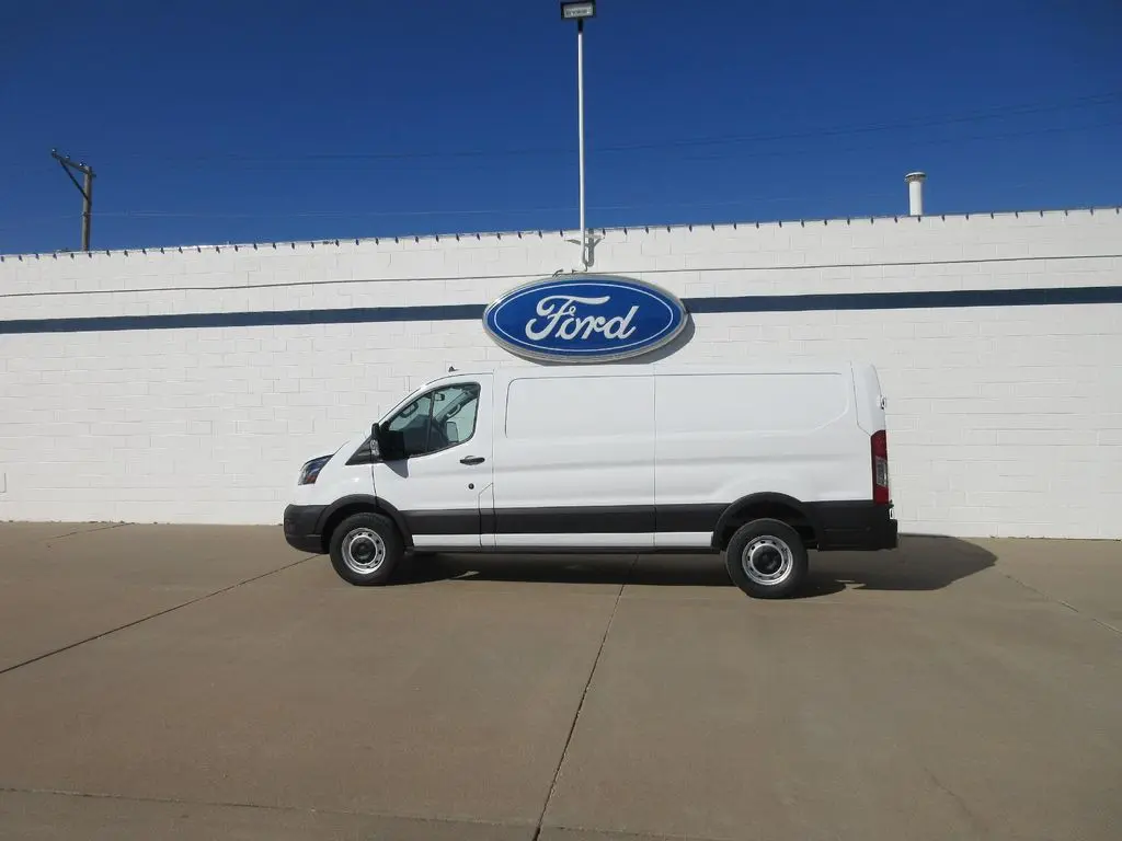 2025 Ford Transit-250 Low Roof