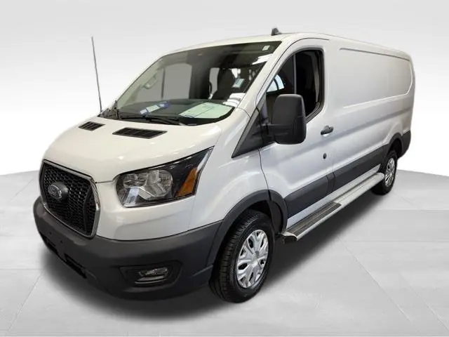 2025 Ford Transit-250 Low Roof