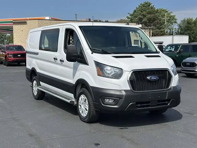 2025 Ford Transit-250 Low Roof