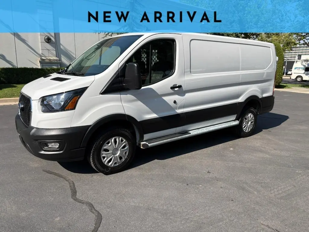 2025 Ford Transit-250 Low Roof