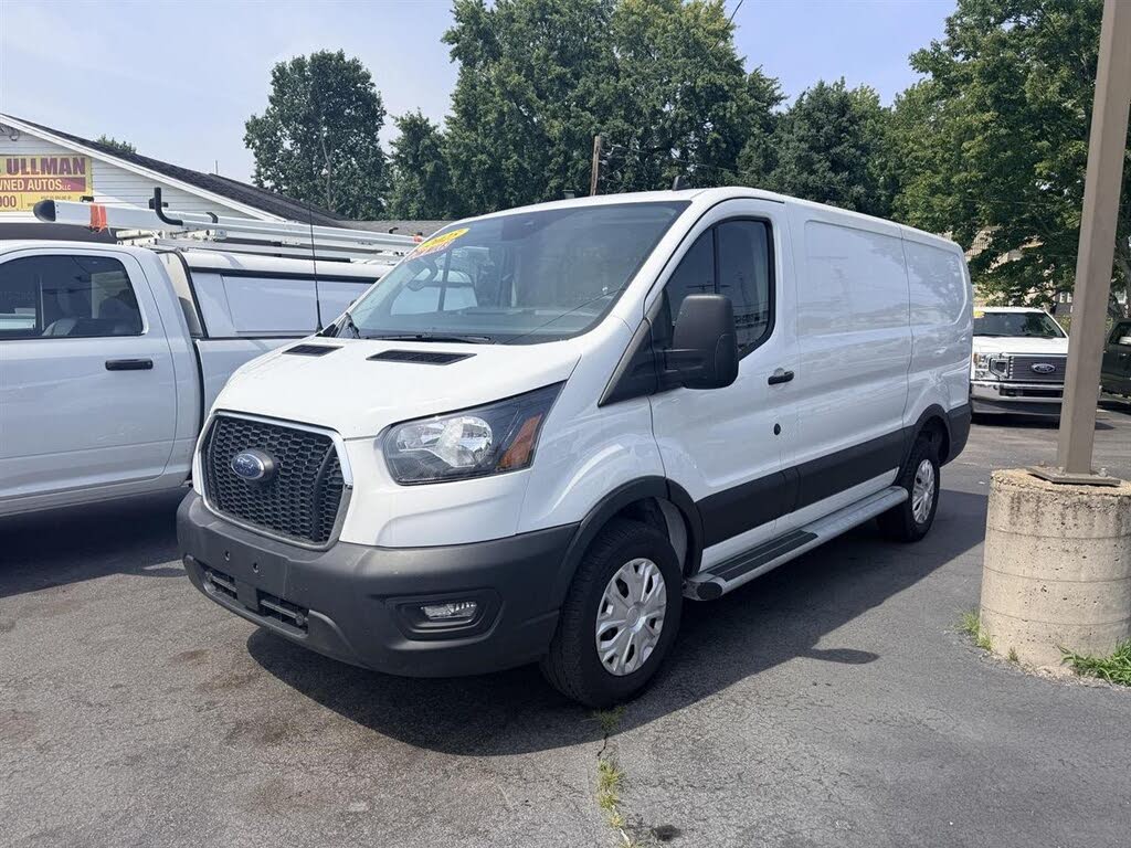 2025 Ford Transit-250 Low Roof