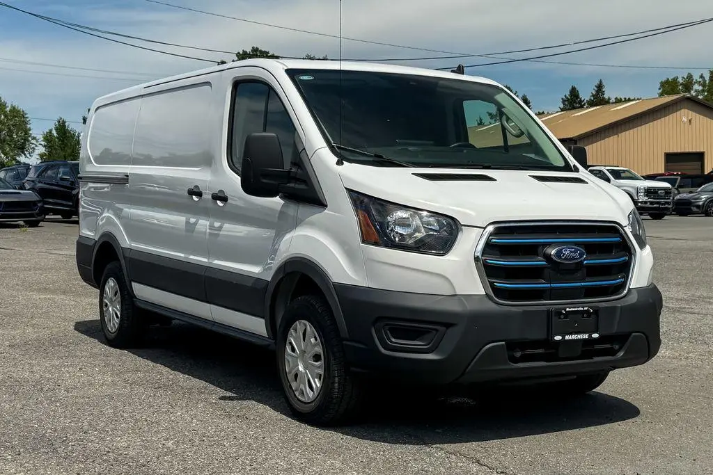 2023 Ford E-Transit