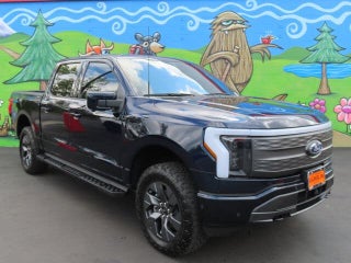 2022 Ford F-150 Lightning Lariat