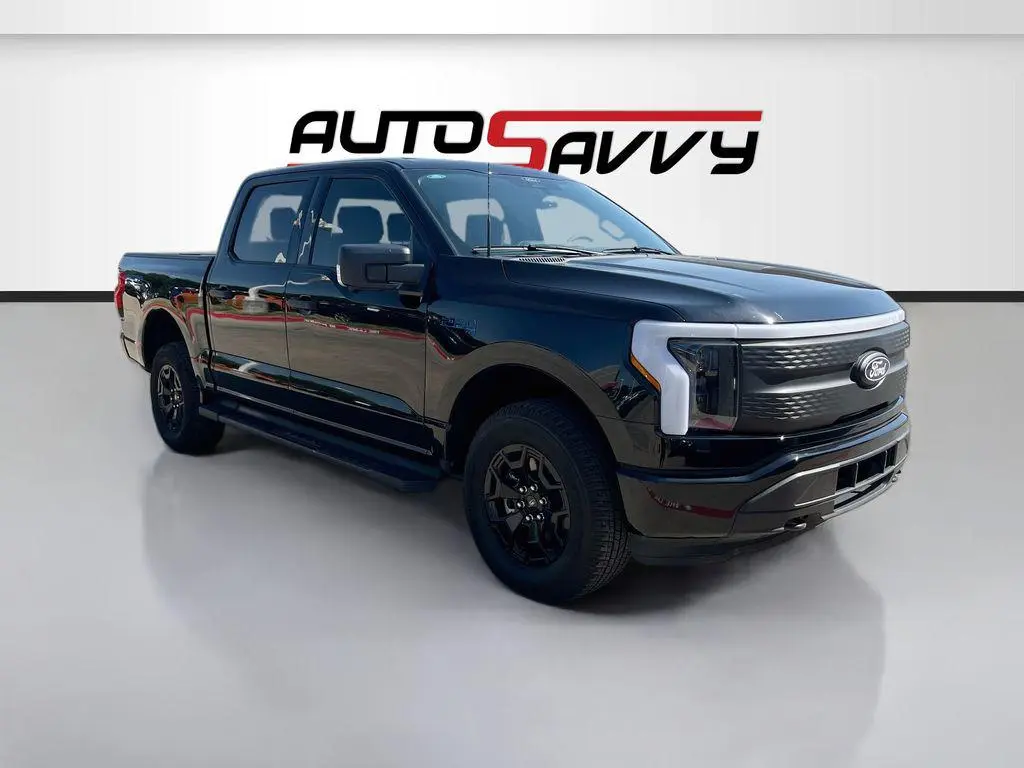 2025 Ford F-150 Lightning XLT
