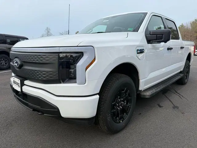 2025 Ford F-150 Lightning XLT