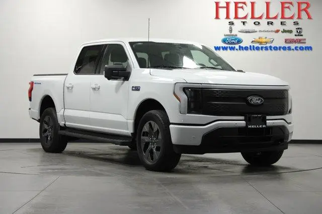2025 Ford F-150 Lightning Flash