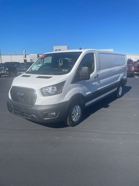 2025 Ford Transit Cargo 150 LR