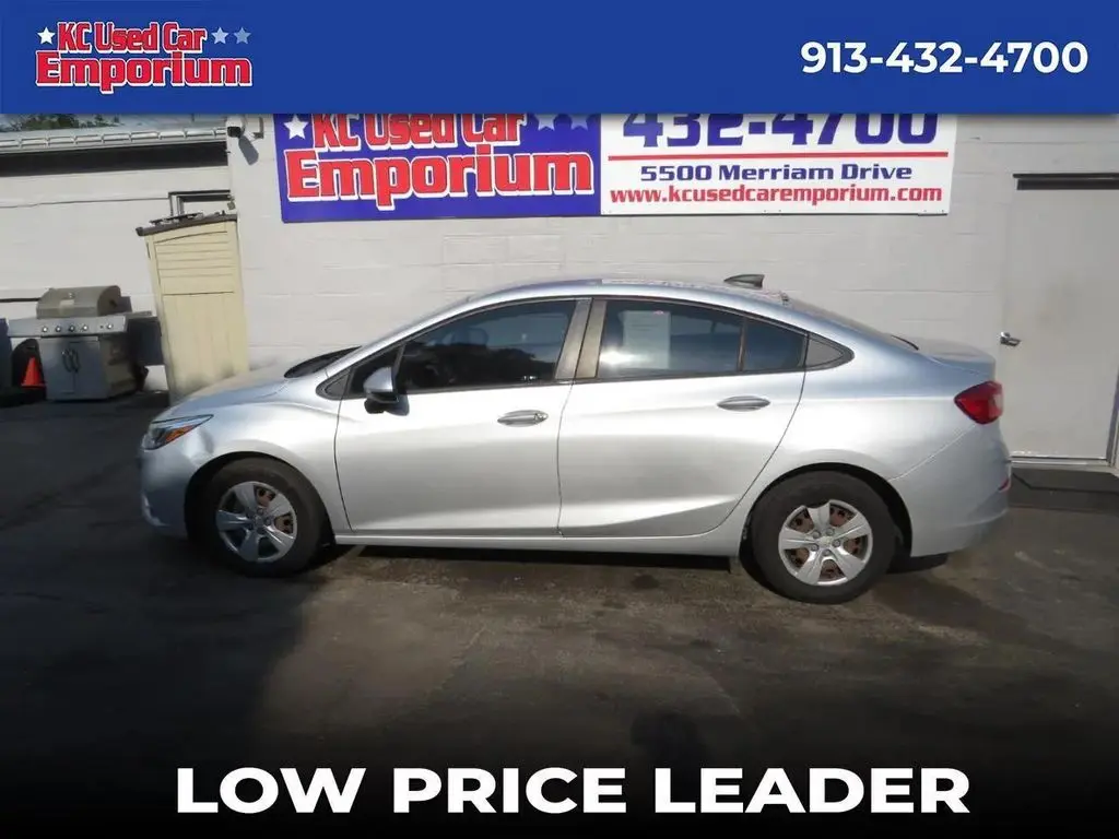 2018 Chevrolet Cruze LS