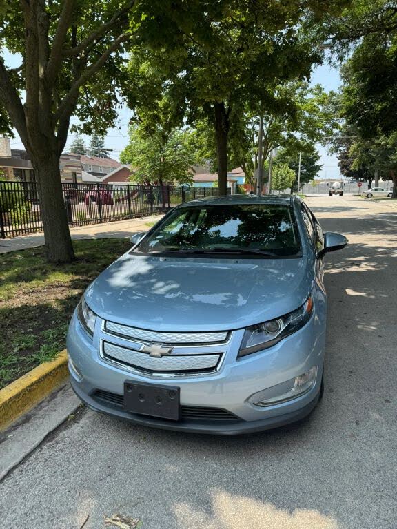 2015 Chevrolet Volt Standard
