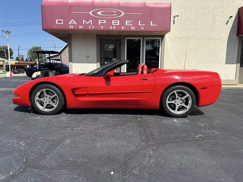 2004 Chevrolet Corvette Base