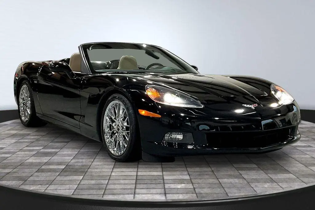 2005 Chevrolet Corvette Base