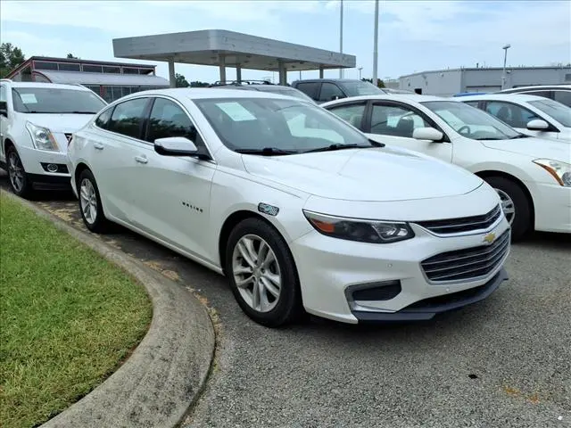 2017 Chevrolet Malibu LT
